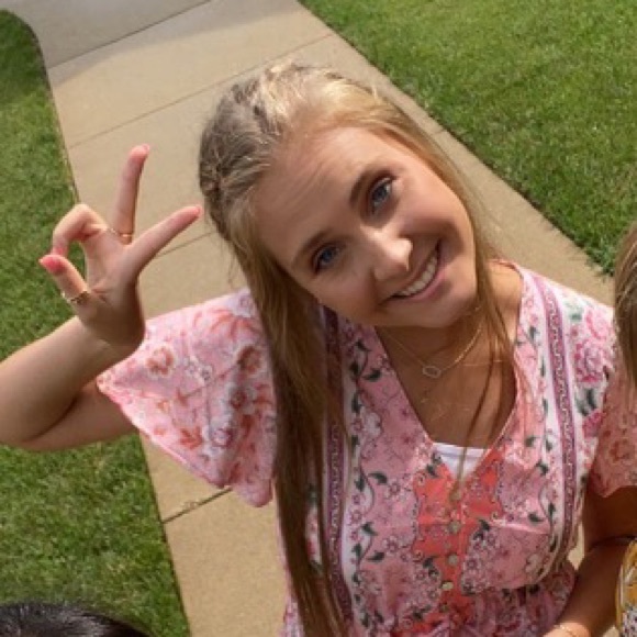 Meet your Posher, Grace - Picture 1 of 1